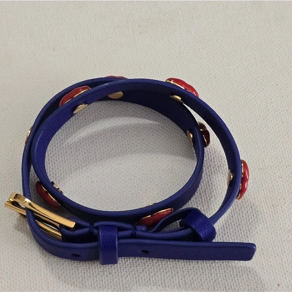 Tory Burch Blue‎ Leather Wrap Bracelet Gold Tone Red Lips Charm Adjustable